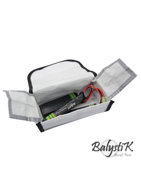 sac long ignifugé pour batterie lipo safebag