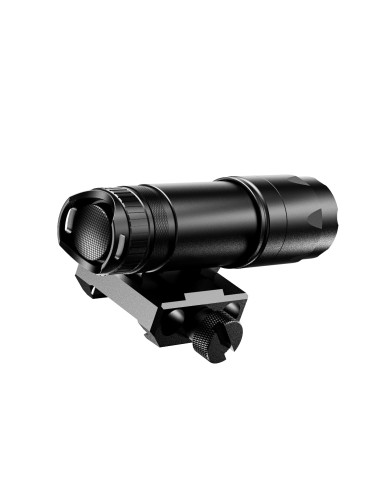 Lampe tactique compact ADERE RIS 700lumens Skywoods rechargeable