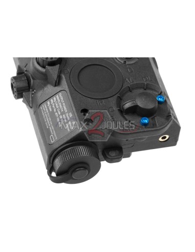 Boitier AN/PEQ-15 noir avec lampe et laser element