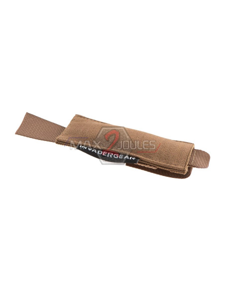 drapeau de touche rouge dans pochette TAN MOLLE INVADERGEAR